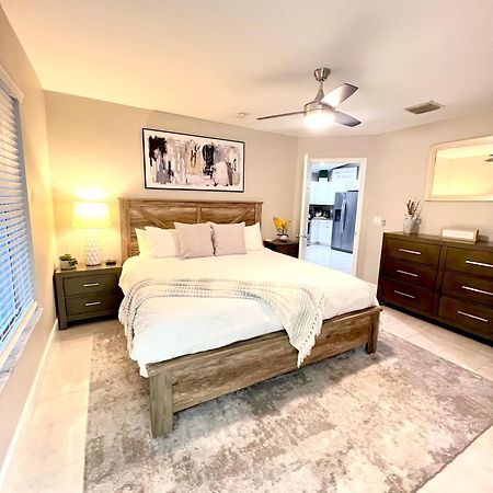 Spacious Home Near Downtown & The Beach Delray Beach Buitenkant foto