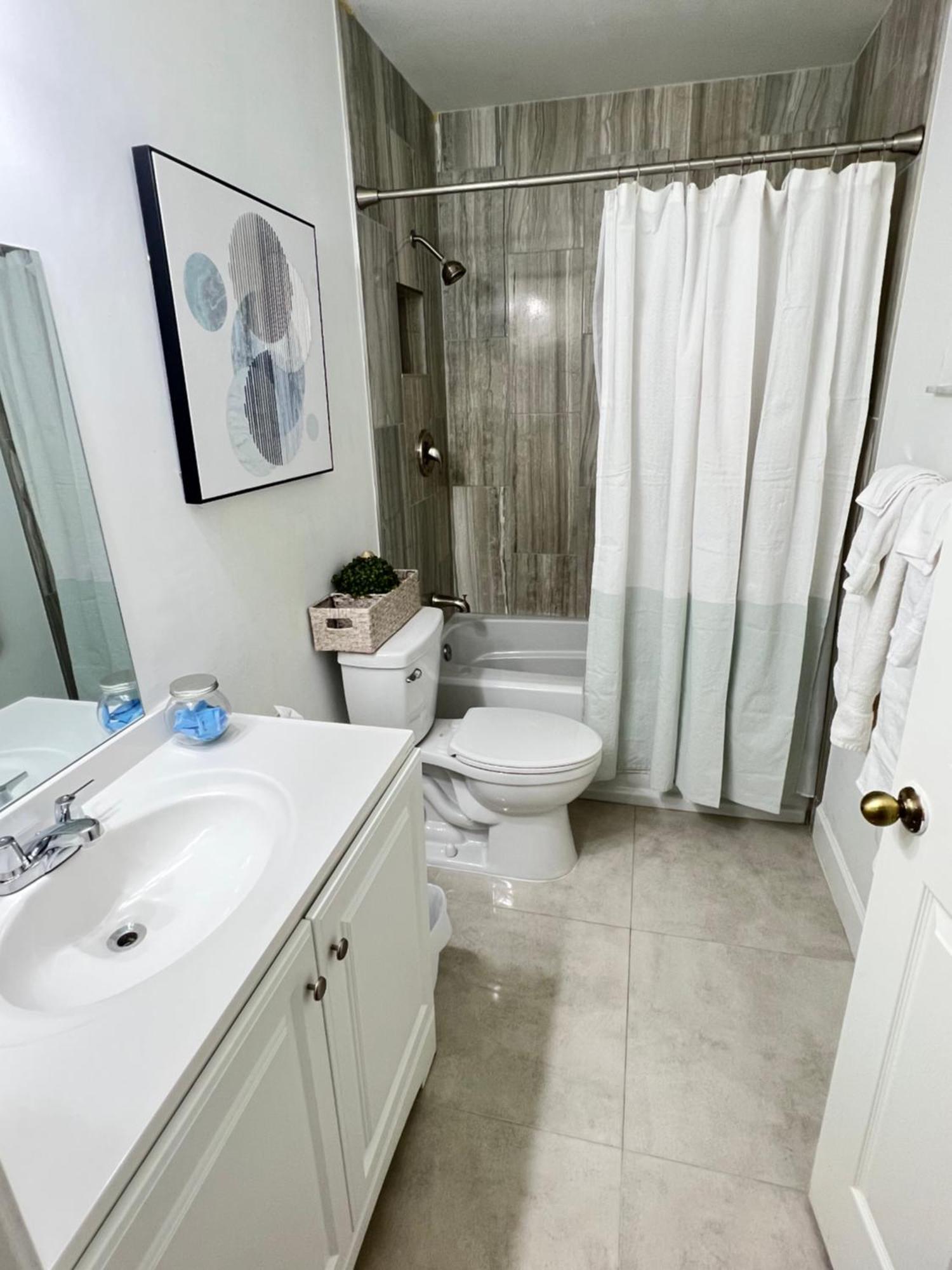 Spacious Home Near Downtown & The Beach Delray Beach Buitenkant foto
